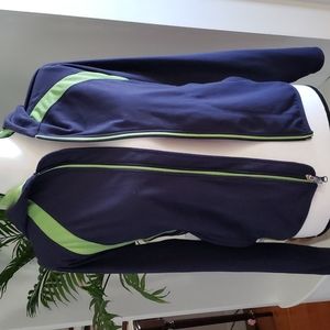 Women's workout jacket size small.